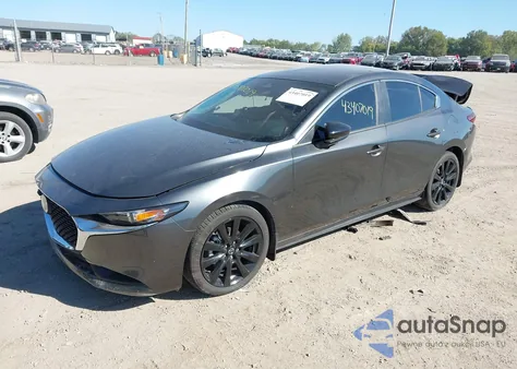 2025 Mazda Mazda3 2.5 S Select Sport z USA, uszkodzony, nr VIN 3MZBPABM6SM458570